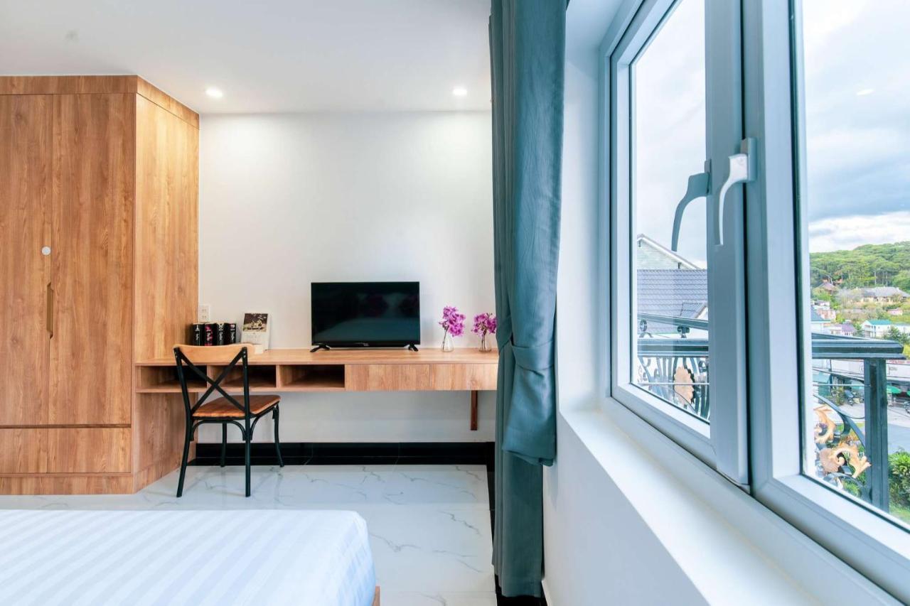 Hoa Mi Condotel *